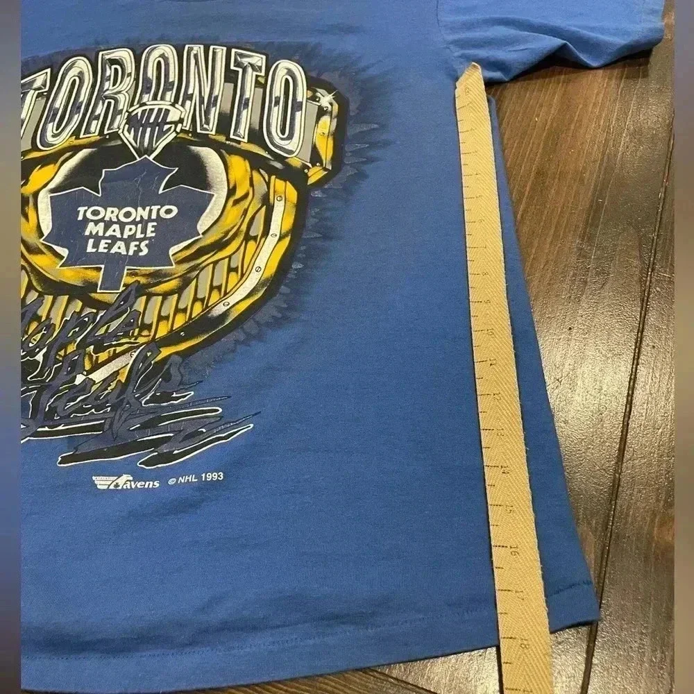 Vintage Single  Stitch Toronto Maple Leafs T-Shirt - Picture 5 of 7